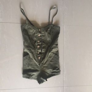 Forever 21 Spaghetti strap romper